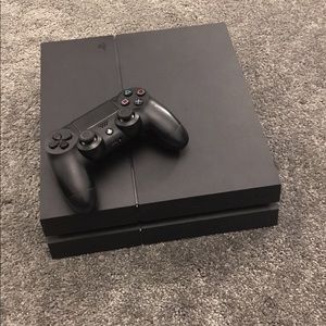 PS4